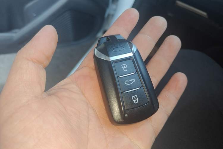 Used Dongfeng Aeolus Yixuan MAX 2023 1.5T Super Cool Dad Edition