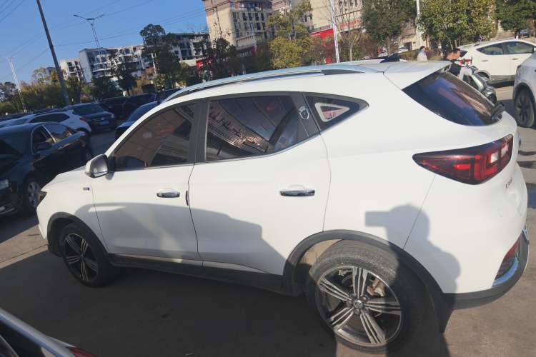 Used MG ZS 2018 1.5L Automatic Luxury Edition China V Standard