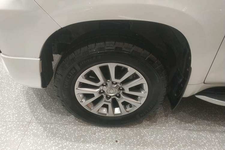 Used Toyota Prado 2019 3.5L Automatic TX-L Deluxe Edition with Rear-Mounted Spare Tire
