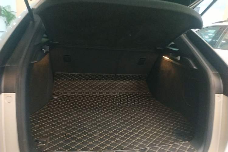 Used Honda UR-V 2017 370TURBO 2WD Prestige Edition China V