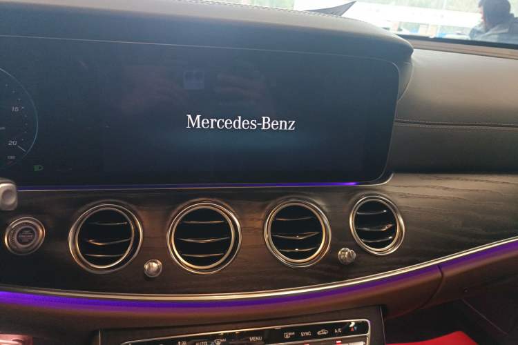 Used Mercedes-Benz E-Class 2022 Second Facelift E 300 L Sporty and Stylish Edition
