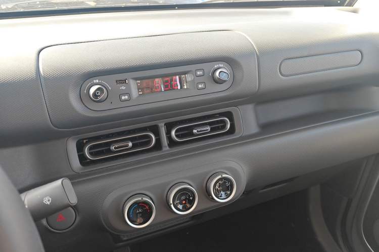 Used Wuling Zhiguang New Energy 2025 Standard Model