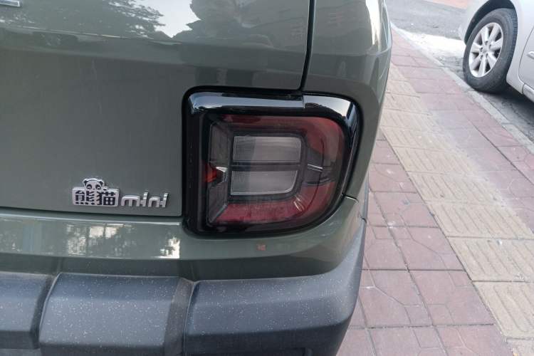 Used  Panda 2025 210km Panda Rider
