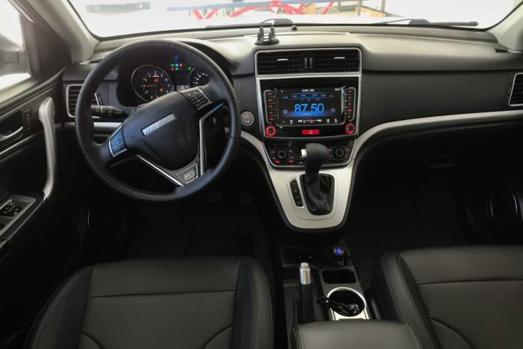 Used Haval M6 2019 1.5T DCT Two-Wheel Drive Elite Version China VI Standard
