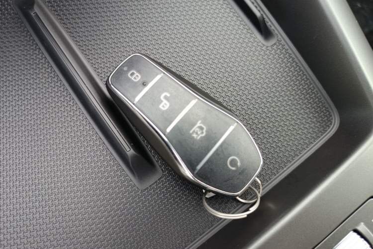 Used BYD Qin PLUS 2025 DM-i Smart Drive 55KM Leading Model
