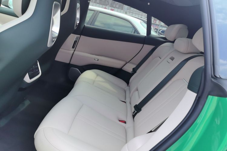 Used  YU7 2025 Ultra-Long Range Rear-Wheel Drive Version
