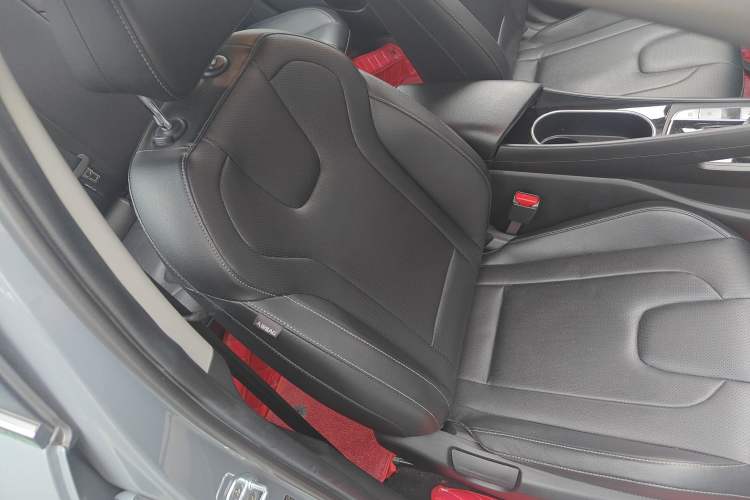 Used Hyundai Elantra 2021 1.5L CVT LUX Prestige Edition
