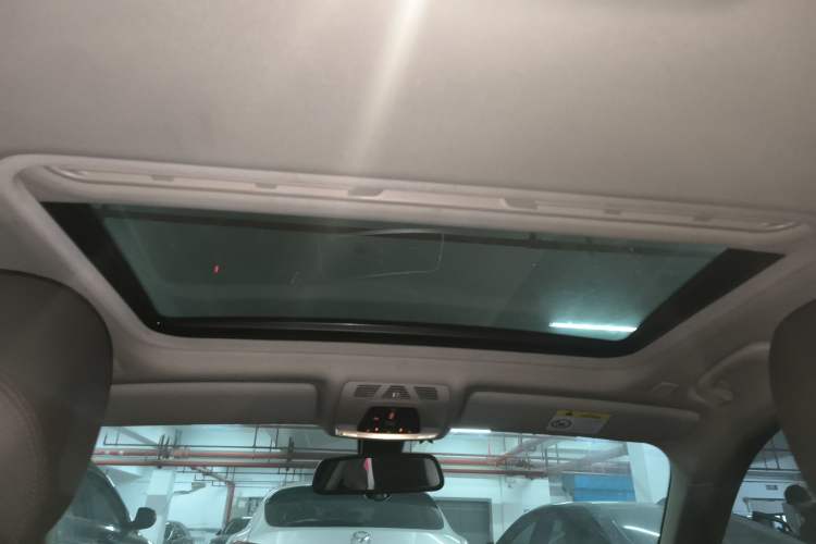 Used BMW 3 Series 2018 320Li Fashion Model
