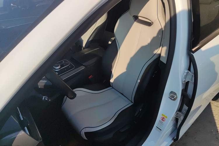 Used BYD Destroyer 05 2024 HONOR Edition DM-i 55KM Prestige Model
