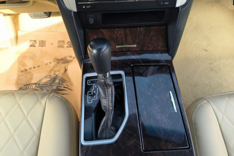 Used Toyota Camry 2016 2.0E 10th Anniversary Elite Edition