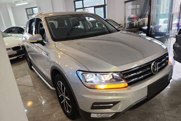 Used Volkswagen Tiguan L 2018 330TSI Automatic Two-Wheel Drive Luxury Edition
