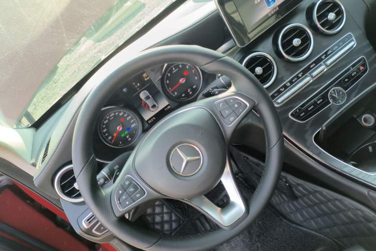 Used Mercedes-Benz C-Class 2017 Restyled C 180 L Fashion Edition Sport Version