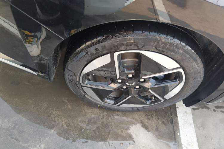 Used Wuling Xingguang 2023 150 Advanced Edition
