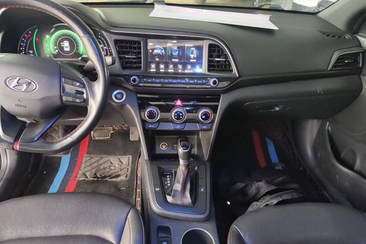 Used Hyundai Elantra 2020 1.4T Dual-Clutch Xuan Dong · Dynamic Version
