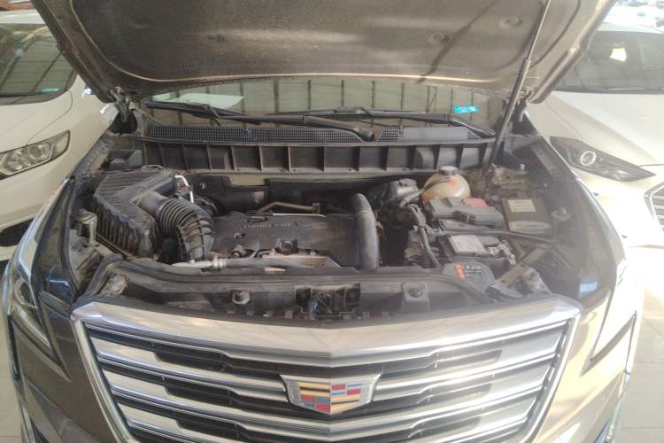 Used Cadillac XT5 2016 25T Luxury Model