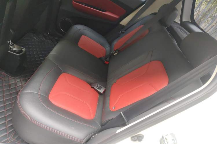 Used Haval H1 2016 Revised Version Blue Badge 1.5L Manual Luxury Edition
