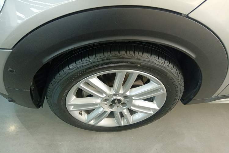 Used  Countryman 2023 Updated 1.5T COOPER ALL4 Connoisseur
