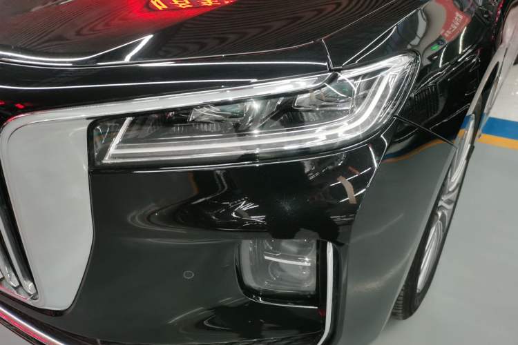 Used Hongqi H9 2023 2.0T Smart Connect Flagship Edition
