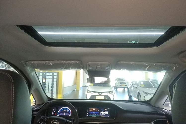 Used GAC Trumpchi M6 2023 PRO 270T DCT Luxury Edition
