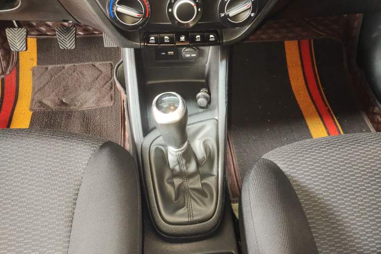 Used Hyundai Verna 2017 1.4L Manual Huancai Edition China V Standard