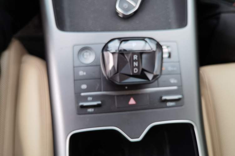 Used BYD Song Pro New Energy 2025 Second-Generation DM-i 75KM Leading Edition
