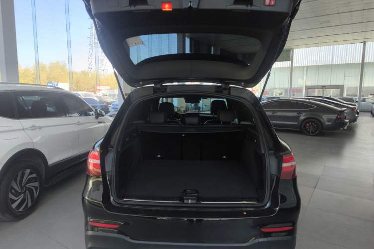 Used Mercedes-Benz GLC AMG 2018 AMG GLC 63 4MATIC+
