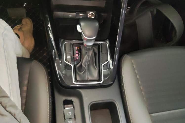 Used Kia Sportage R 2019 2.0L Automatic Smart Luxury Edition
