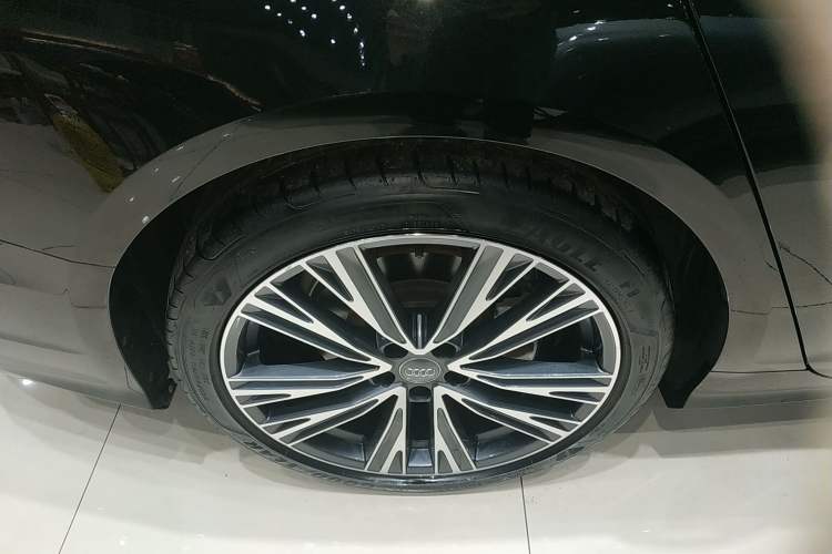 Used Audi A6L 2021 40 TFSI Luxury Dynamic Edition
