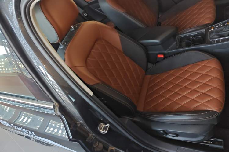 Used Volkswagen Sagitar 2023 300TSI DSG Excellence Edition
