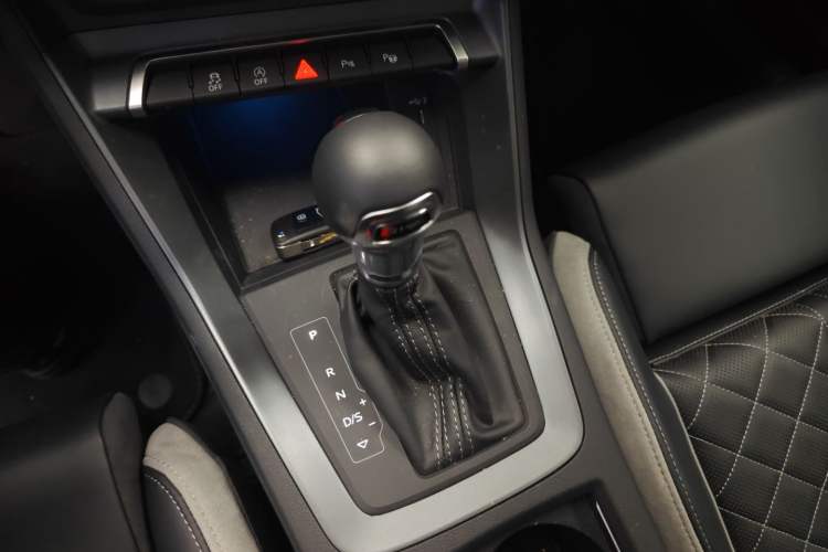 Used Audi Q3 2025 quattro 45th Anniversary Edition 35TFSI Fashionable and Dynamic Model