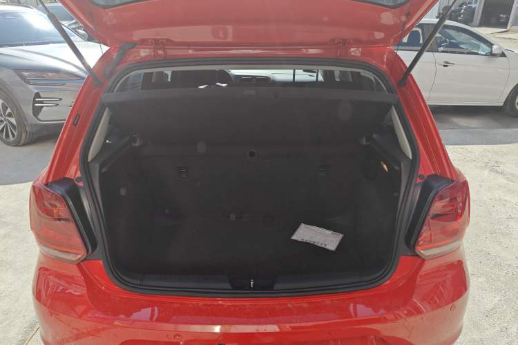 Used Volkswagen Polo 2018 1.5L Automatic Advanced Driving Model
