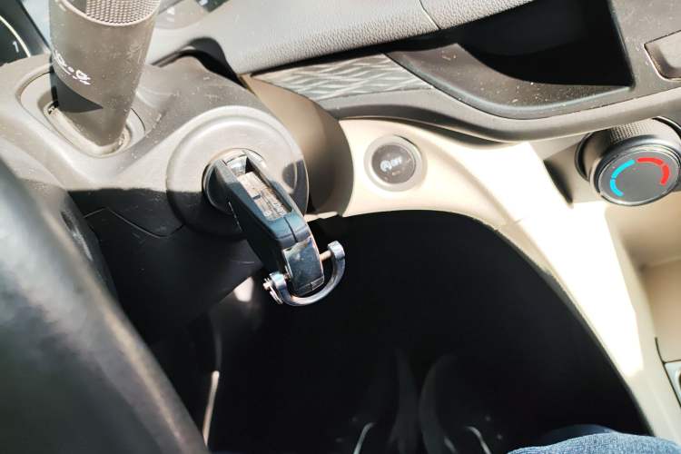 Used Buick GT 2017 15N Manual Elite Version
