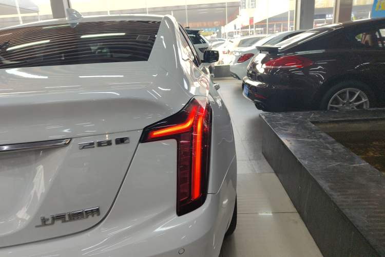 Used Cadillac CT5 2021 28T Luxury Version