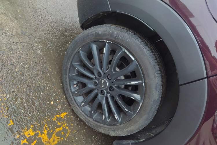 Used  Clubman 2016 Revised 1.5T COOPER
