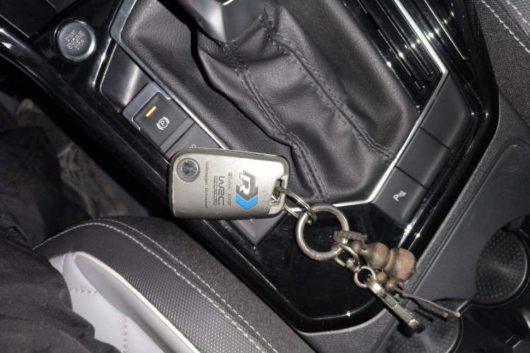 Used Volkswagen Tayron 2023 280TSI Two-Wheel-Drive Luxury Plus Advanced Version
