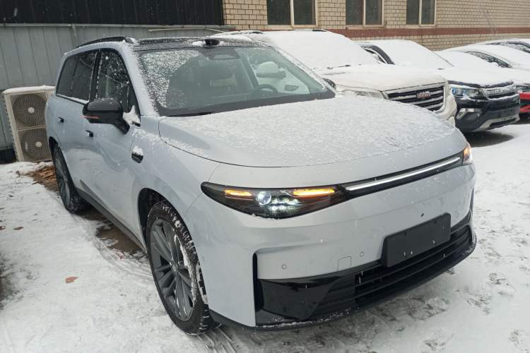 Used Leapmotor C16 2026 Pure Electric 630 LiDAR Zhizun Edition 5 Seats