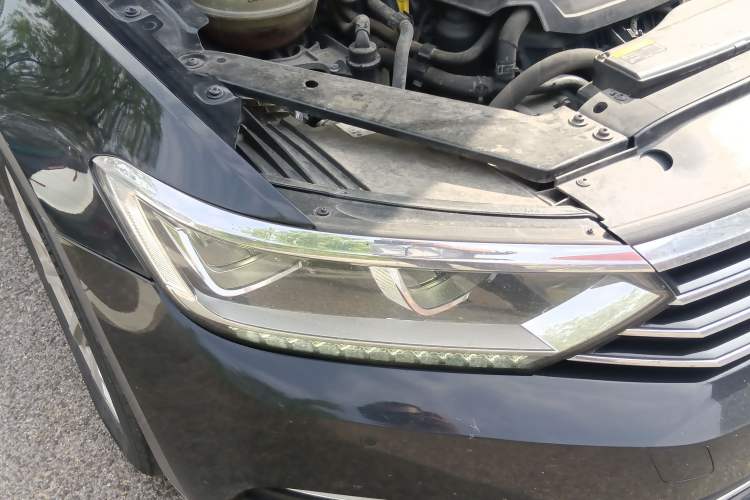 Used Volkswagen Magotan 2019 330TSI DSG Leading Model China VI Standard