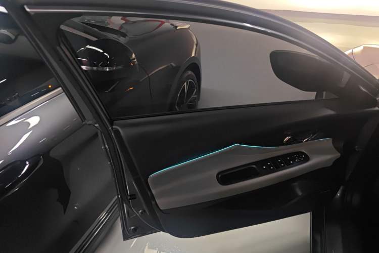 Used GAC Trumpchi EMPOW 2021 270T DCT J15 Version
