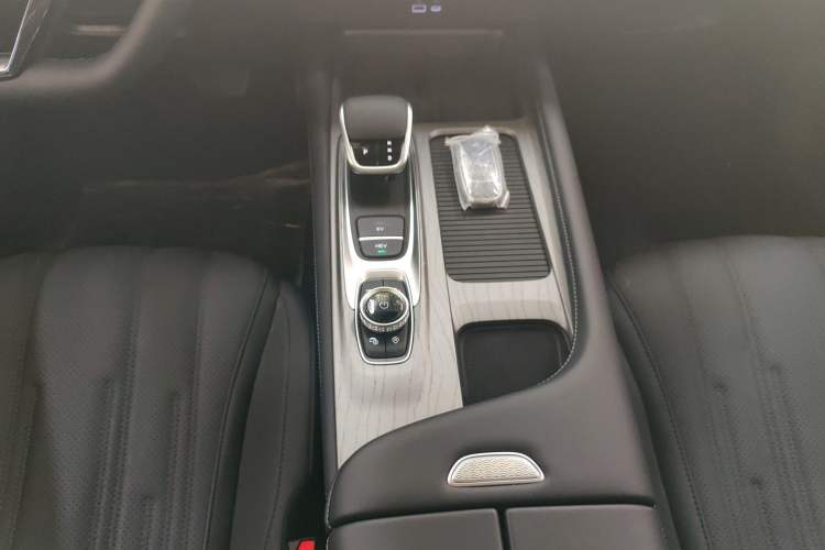 Used Chery Fengyun A8 2024 127 ZHU FENG Version
