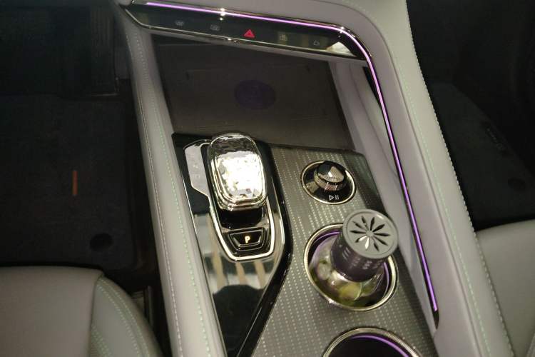 Used Zeekr 001 2023 WE Edition 100 kWh
