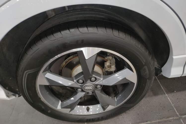 Used Audi Q3 2019 35 TFSI Fashion Dynamic Model