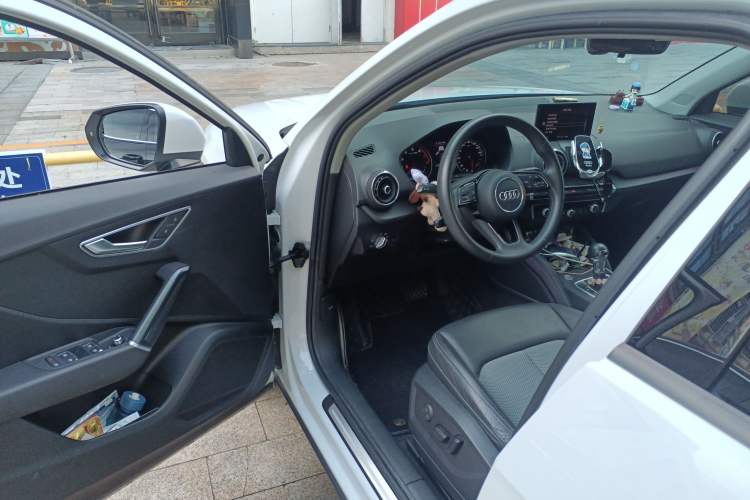 Used Audi Q2L 2021 35 TFSI Fashionable and Elegant Model
