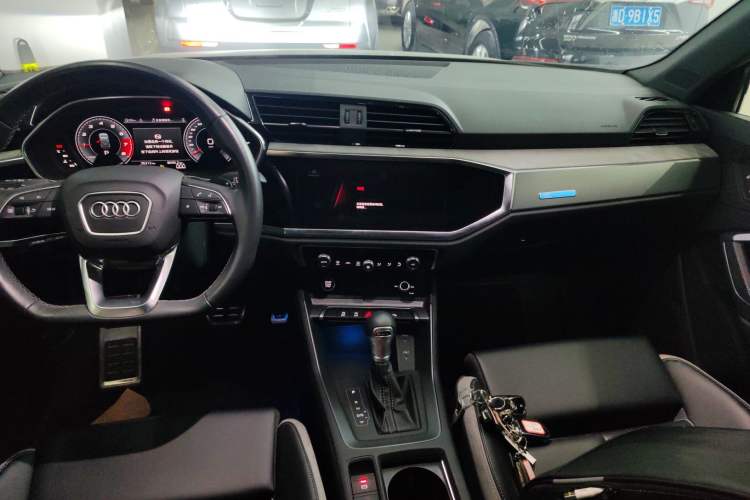 Used Audi Q3 2024 35 TFSI Fashion Dynamic Edition