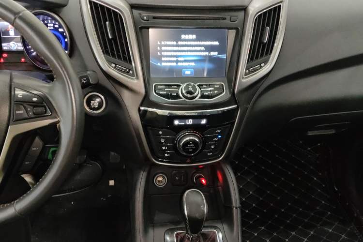 Used Changan CS75 2016 1.8T Automatic Elite Model China V Standard