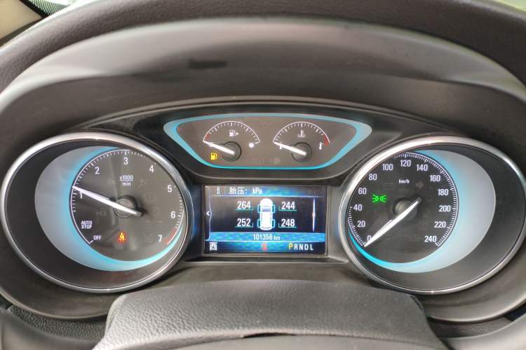 Used Buick Envision 2017 28T Four-Wheel Drive Elite Model
