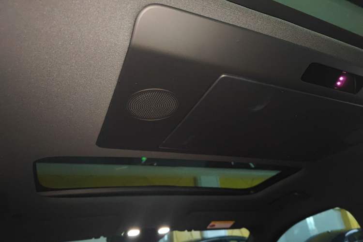 Used Li Auto L8 2023 Max model
