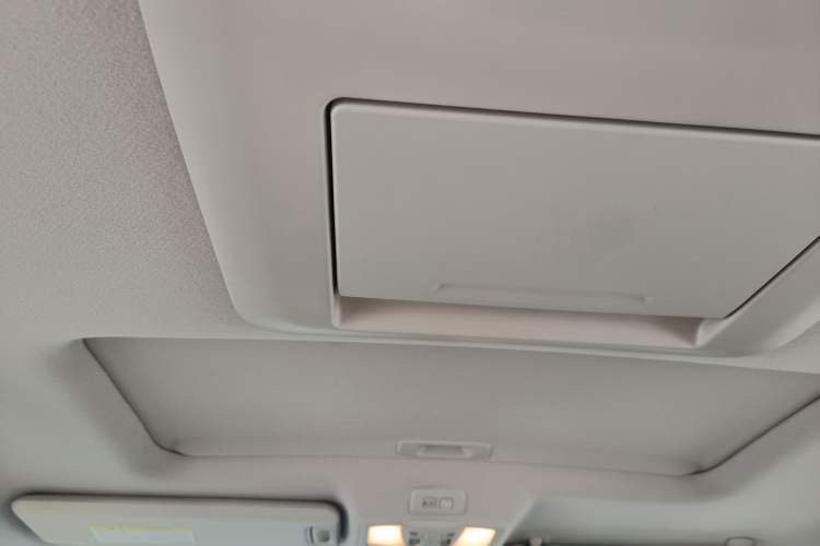 Used Nissan Quest 2015 3.5L SL