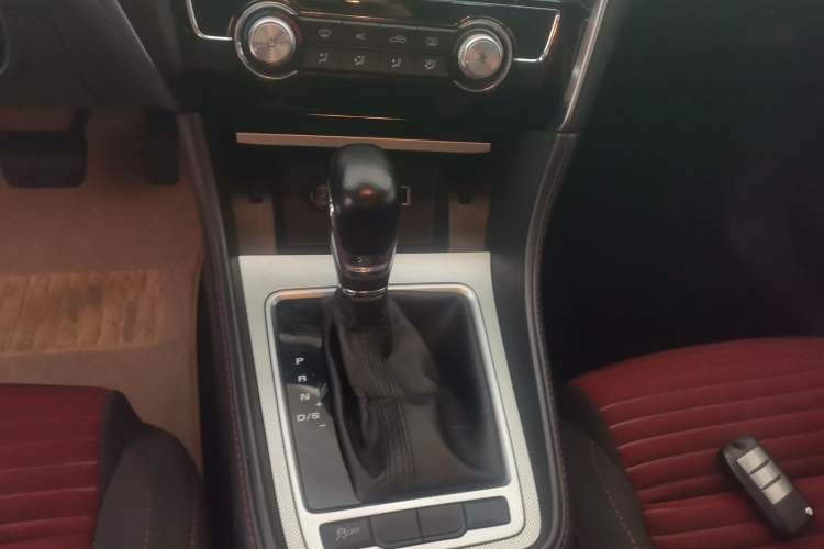 Used MG 6 2019 20T Automatic Starlight Edition
