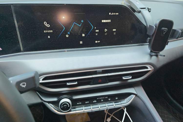 Used Changan Eado 2021 PLUS Blue Whale NE 1.4T GDI DCT Prestige Model