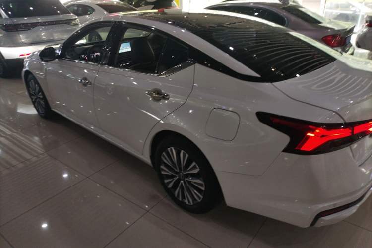 Used Nissan Teana 2022 2.0L XL-TLS Enjoyment Edition